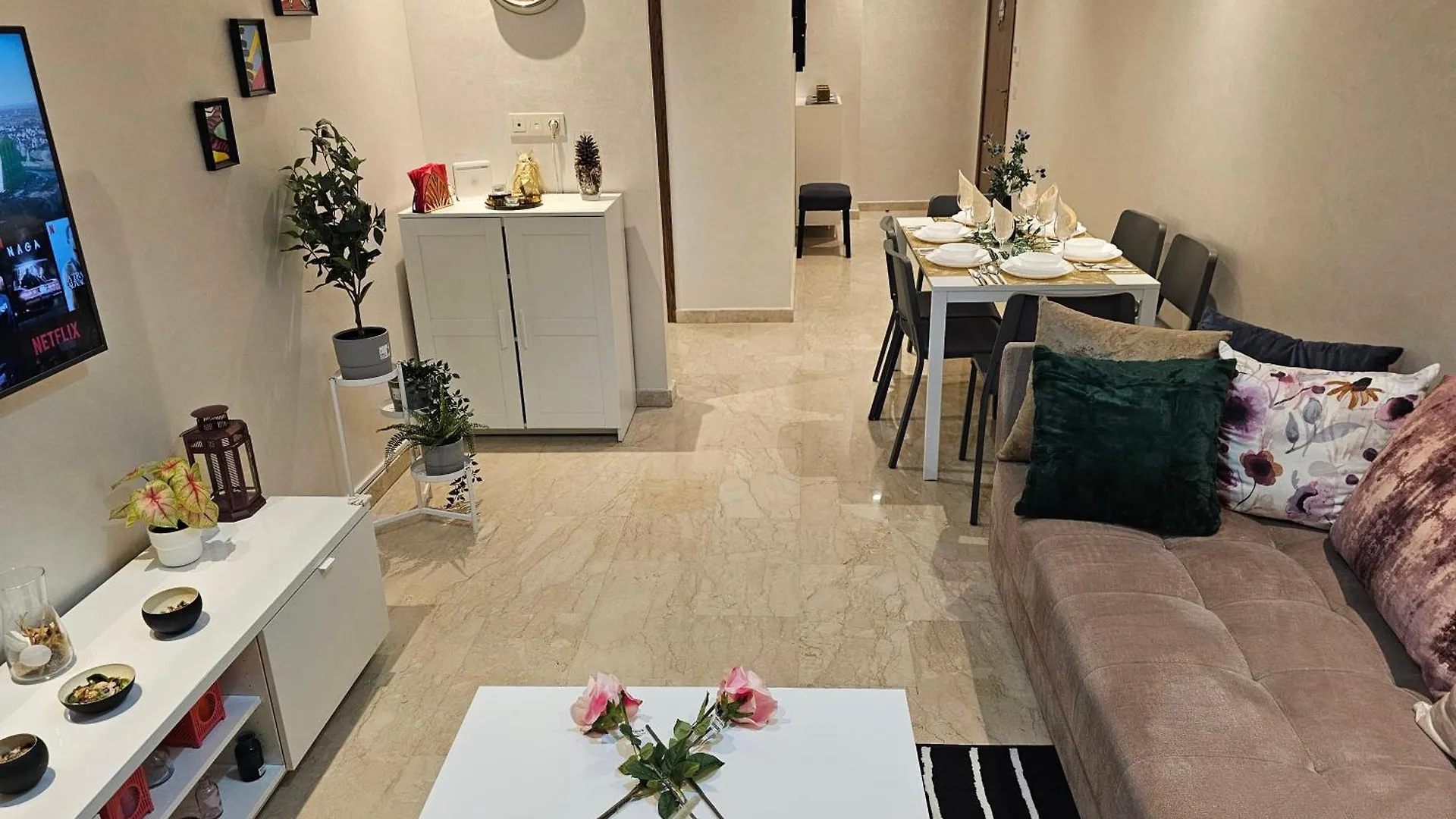 Luxury Living 3 Bedroom Apartment With Beautiful Balcony Space, الدار البيضاء