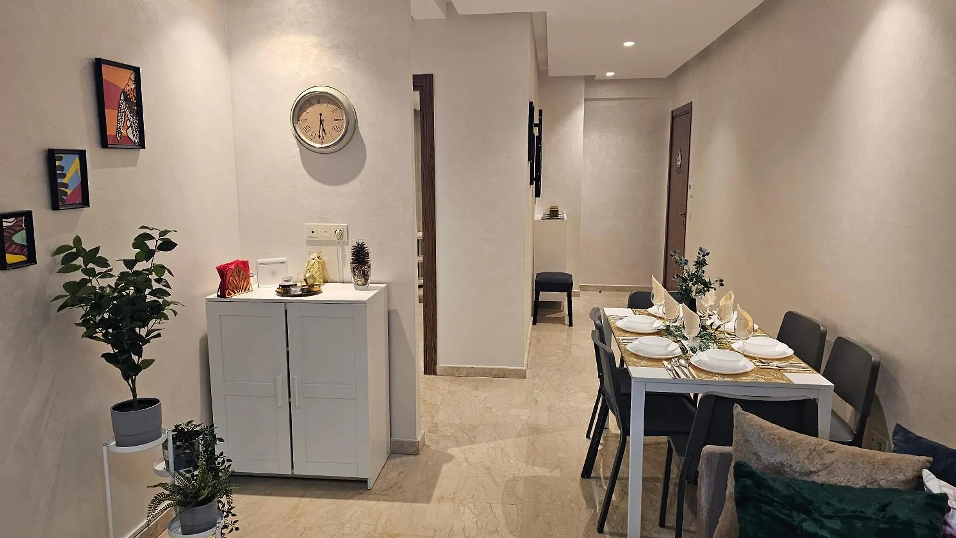 Luxury Living 3 Bedroom Apartment With Beautiful Balcony Space, الدار البيضاء 0*, الدار البيضاء المغرب